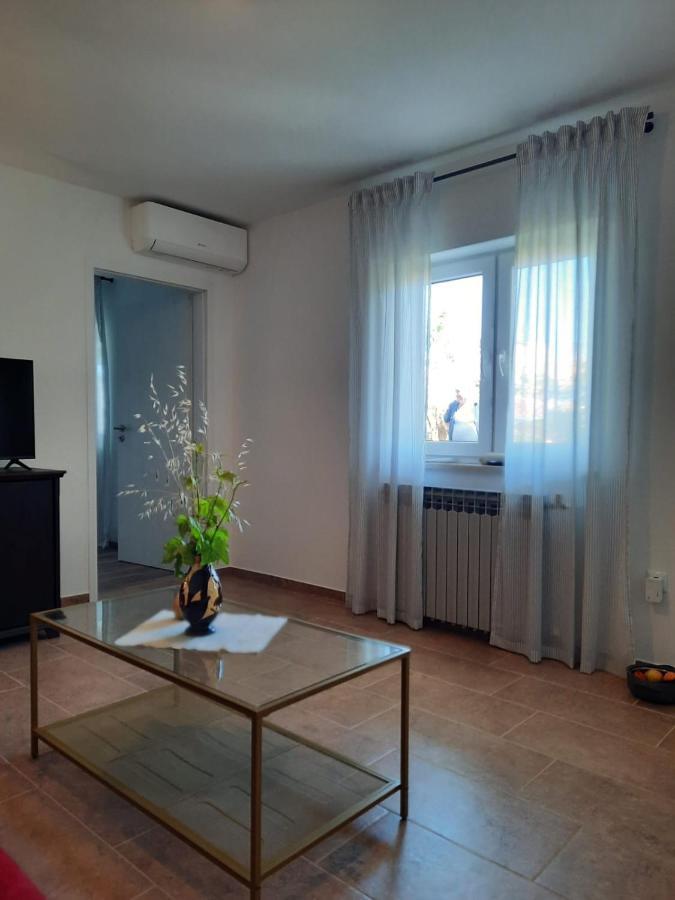 Appartement Lena. Premantura