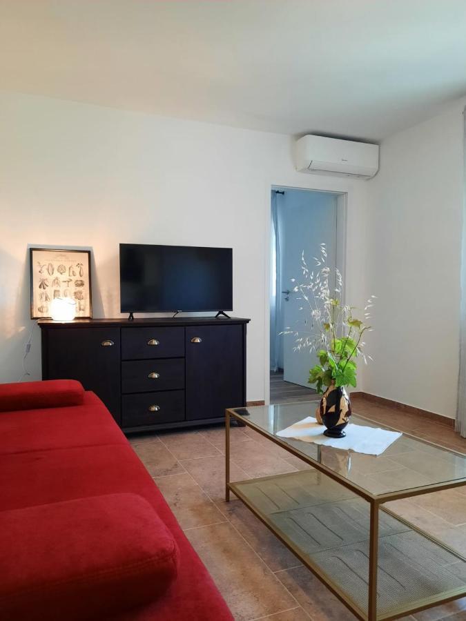 Appartement Lena. *