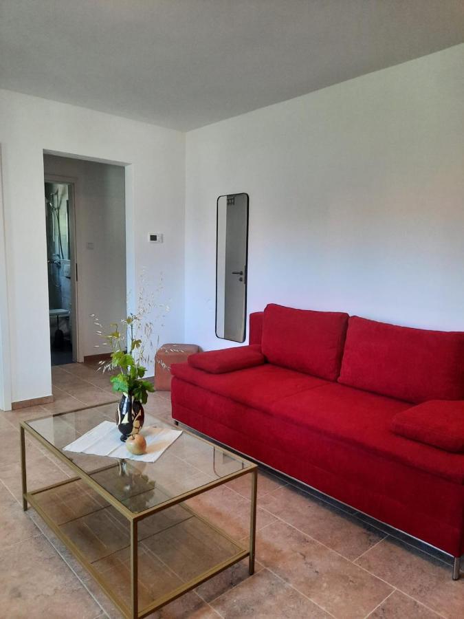 Lena. Appartement *